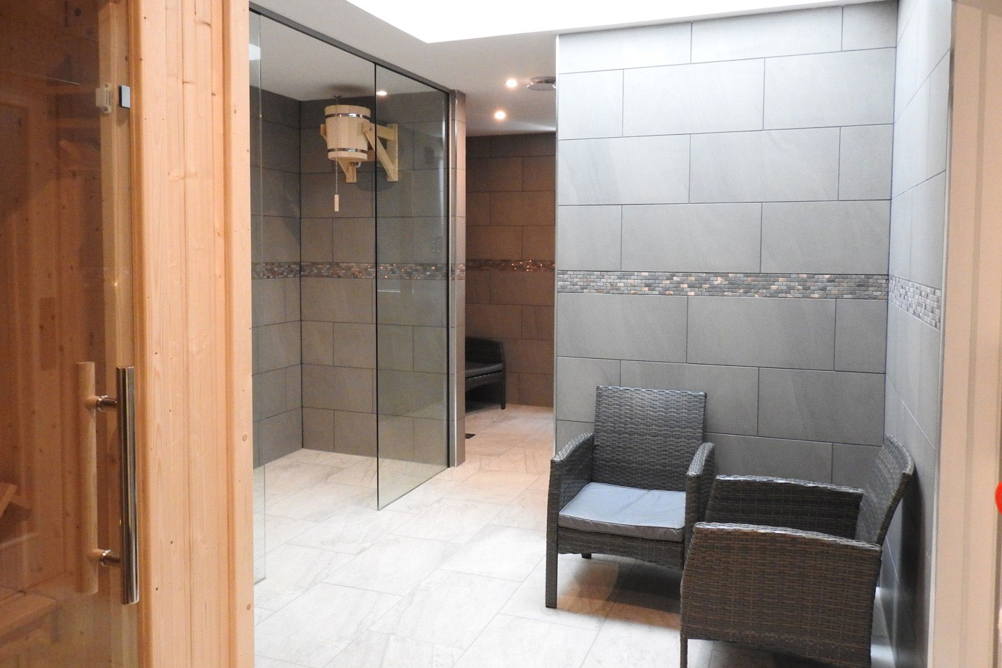 hoj-rooms-health-suite-and-spa-1